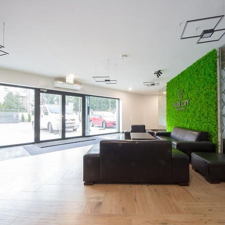 Apartament 23 Park City Ostrów Wielkopolski Extérieur photo